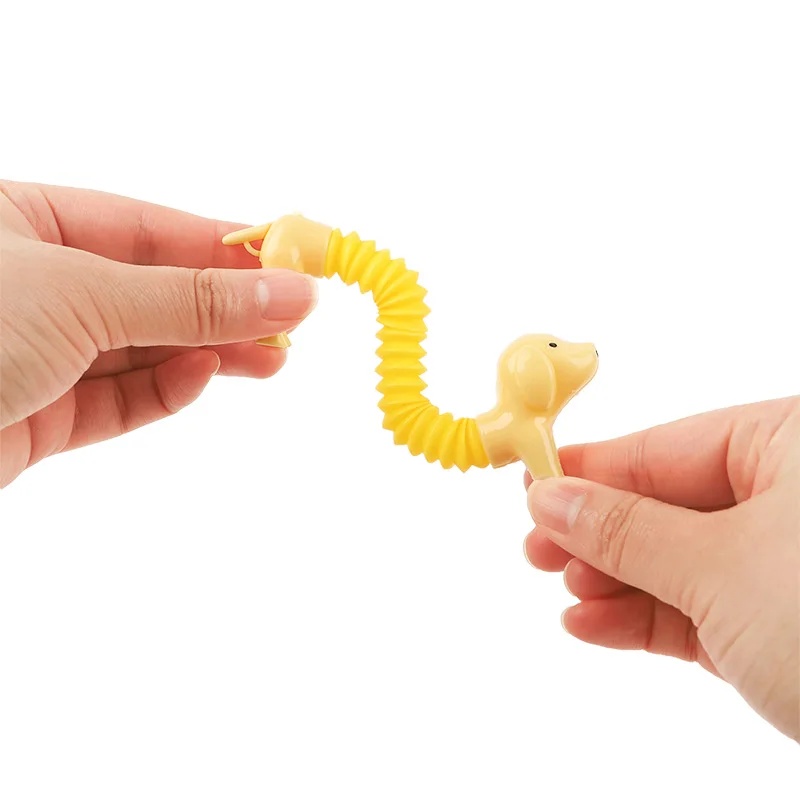 لعبة كلاب متينة وملونة وقابلة  - مراجعة Interactive Squeaky Plush Dog Toy وسعره